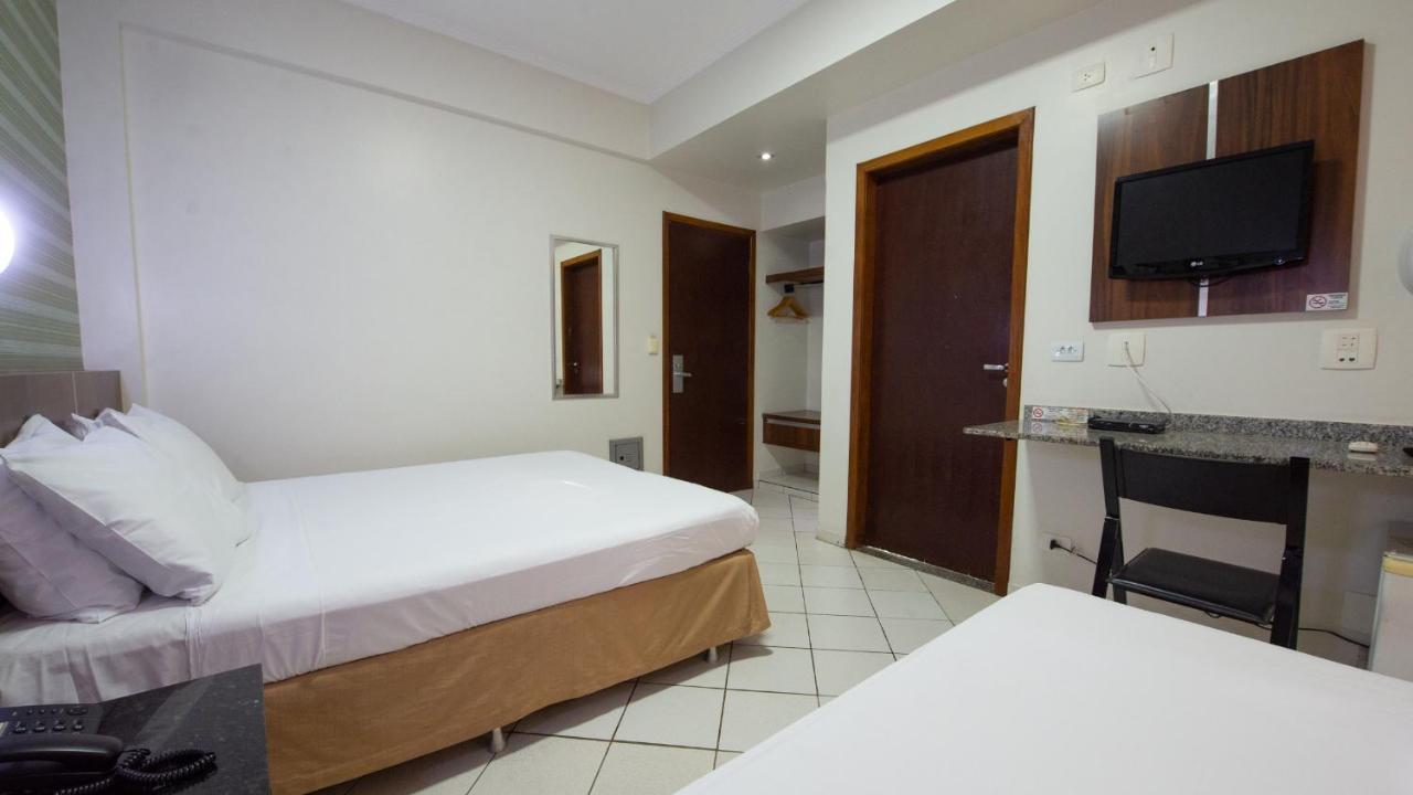 Araucaria Hotel Business - مارينجا المظهر الخارجي الصورة