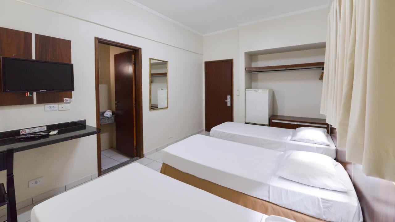 Araucaria Hotel Business - مارينجا المظهر الخارجي الصورة